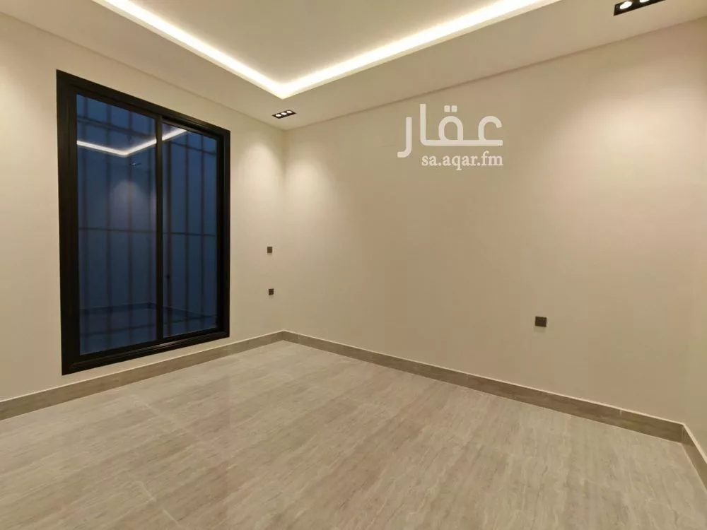 5 bedroom villa in Al Rimal 14