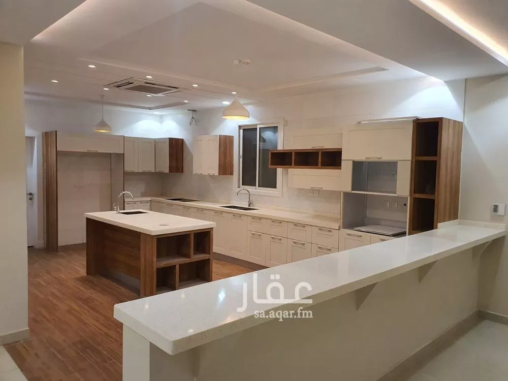 8 bedroom villa in Al Munsiyah 3