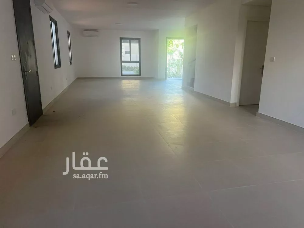6 bedroom villa in Sidrah 4