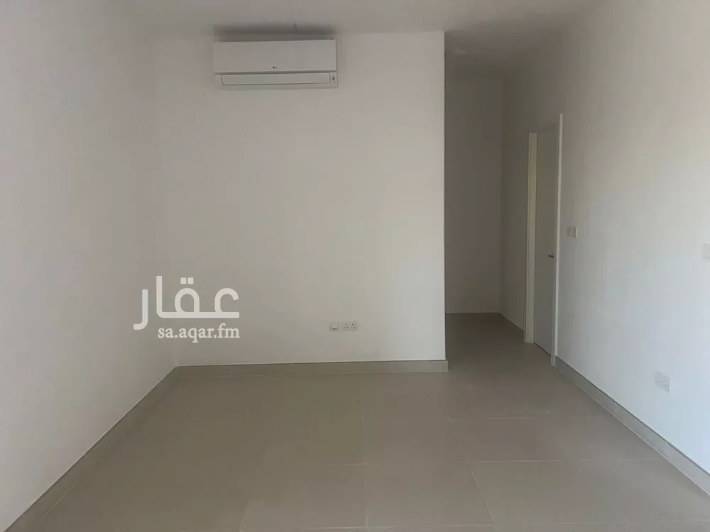 6 bedroom villa in Sidrah 8