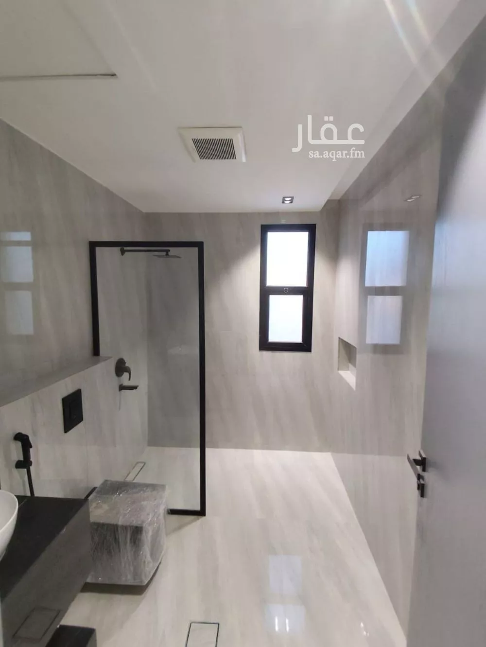 5 bedroom villa in Okaz 2