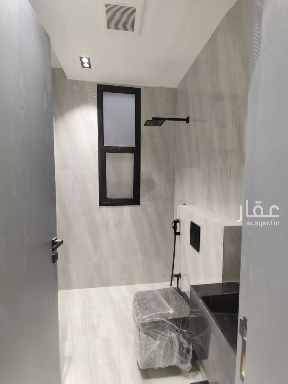 5 bedroom villa in Okaz 8