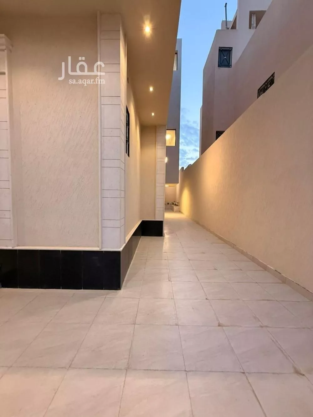 فيلا 5 غرف في العريجاء الغربية 5