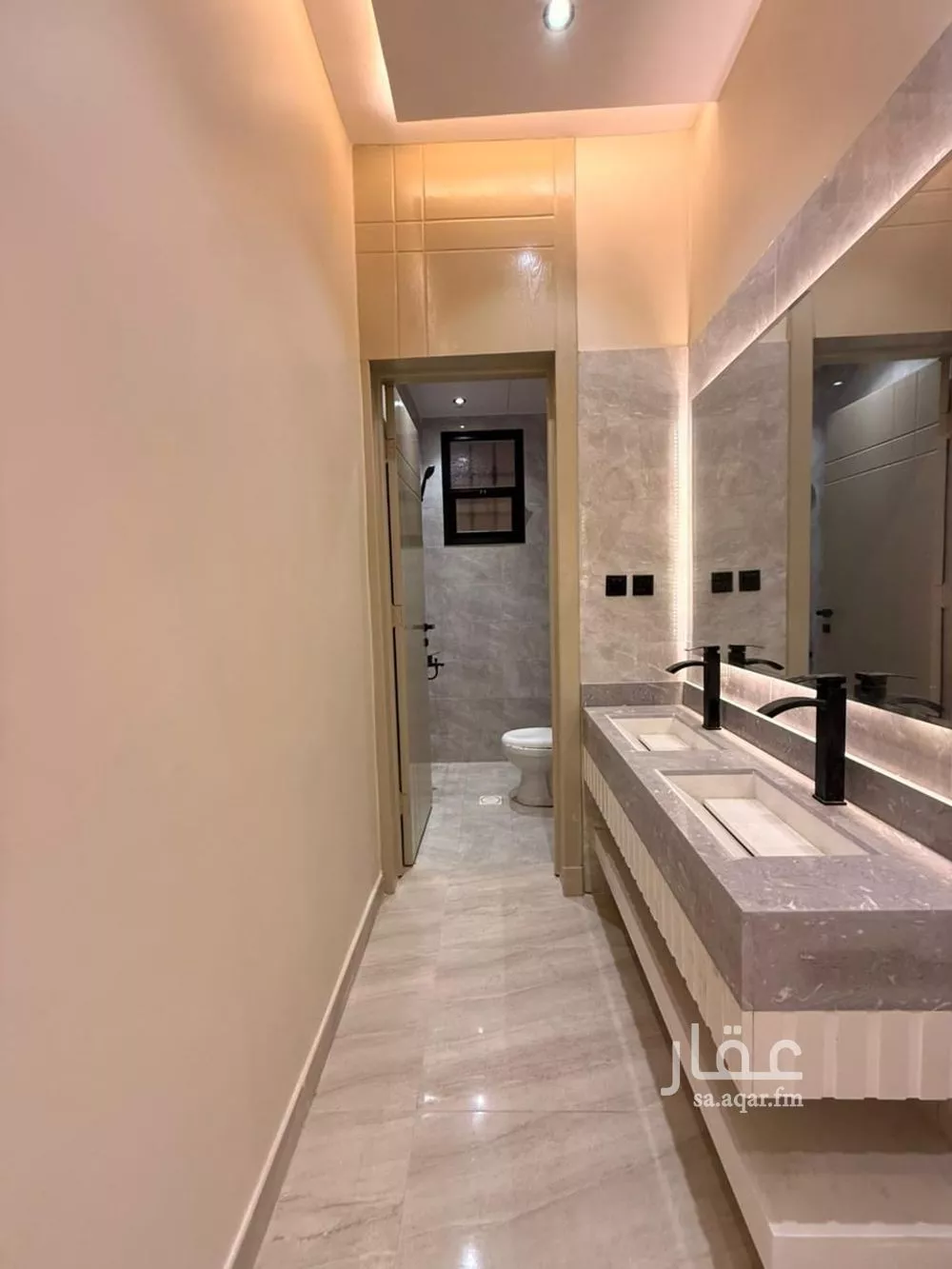 فيلا 5 غرف في العريجاء الغربية 10