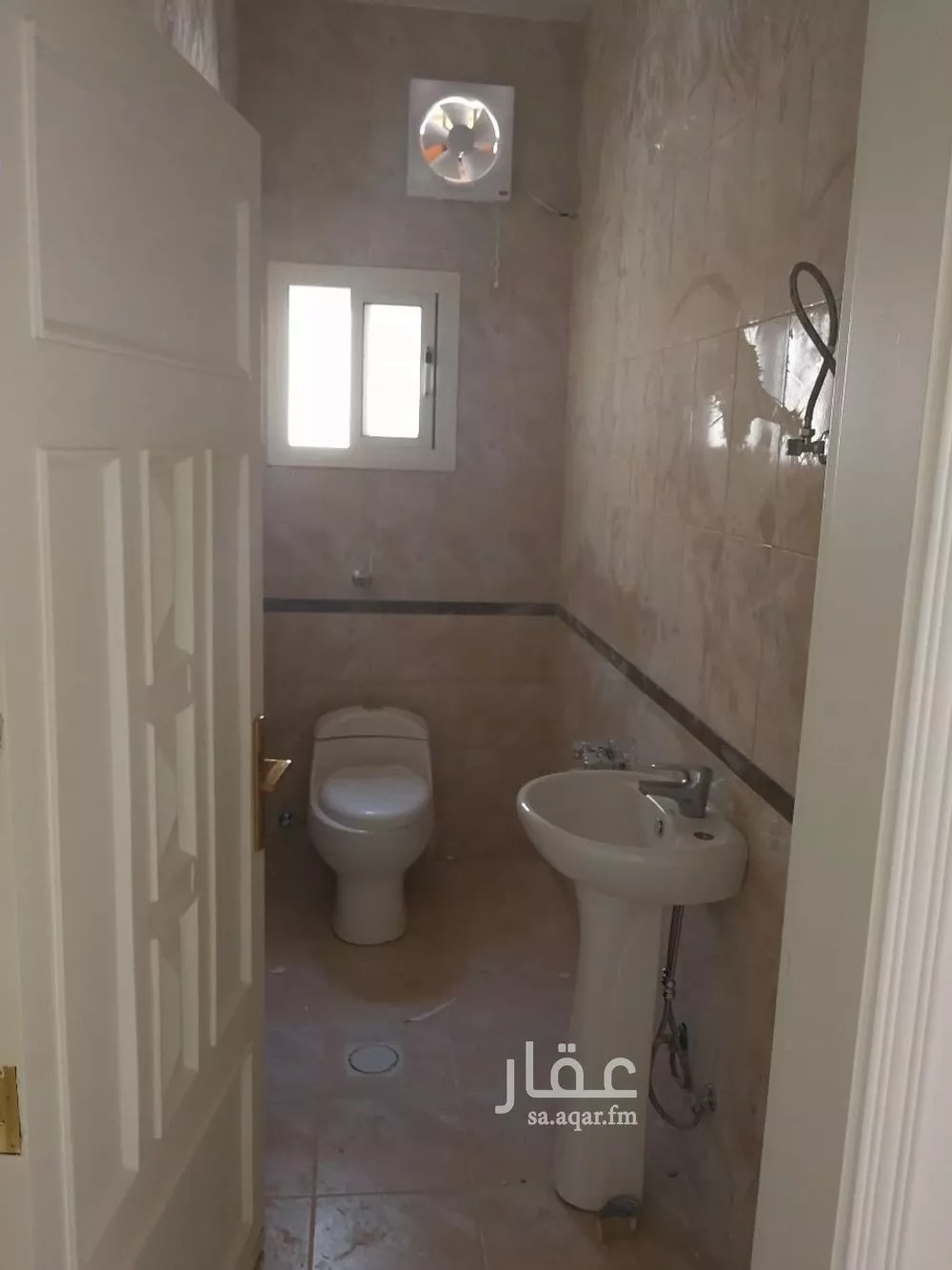 فيلا 20 غرف في الملز 8