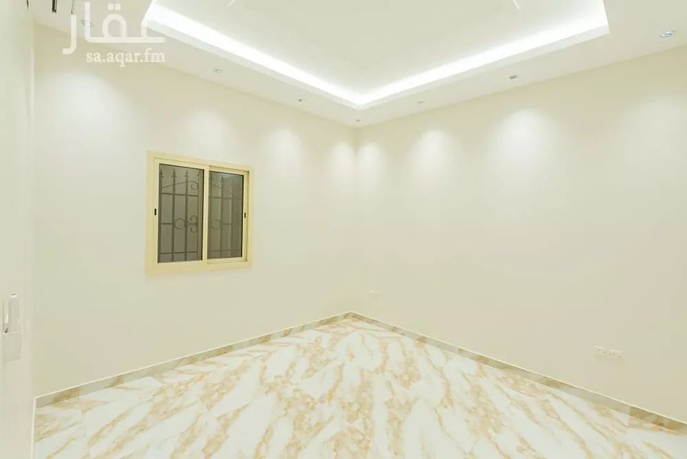 8 bedroom villa in Al Aridh 14