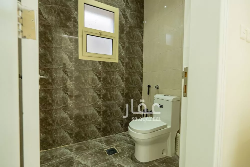8 bedroom villa in Al Aridh 19