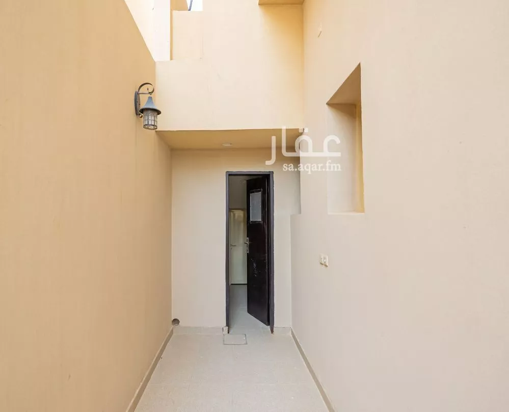 8 bedroom villa in Al Aridh 26