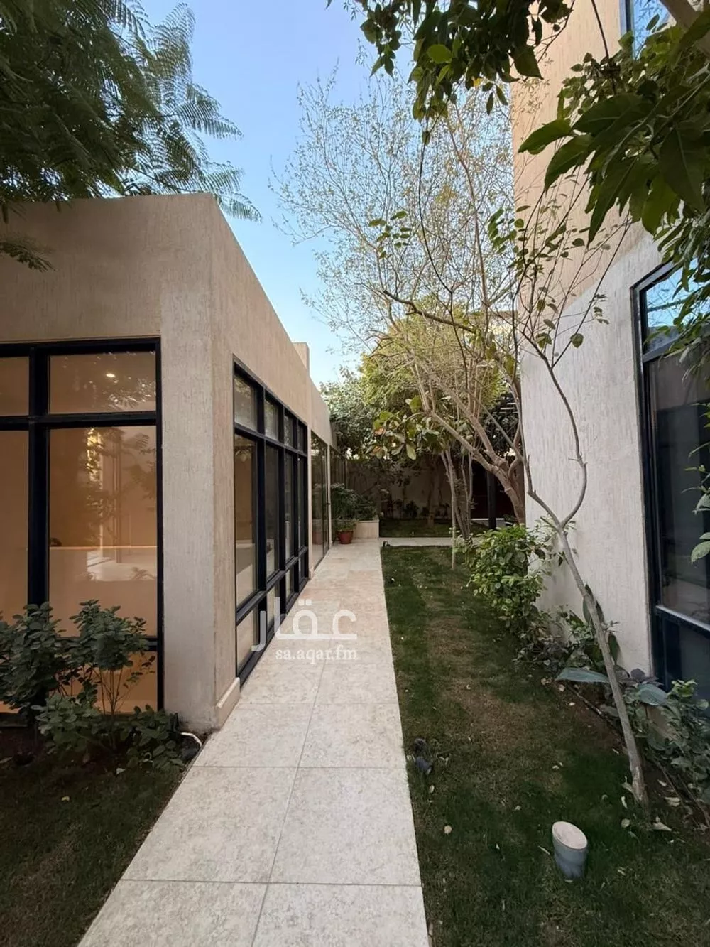 10 bedroom villa in Al Nuzhah 15