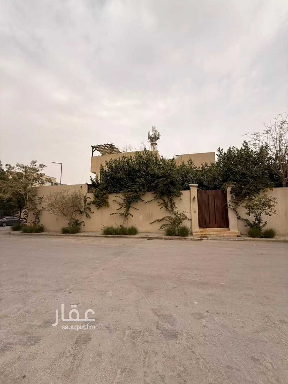 10 bedroom villa in Al Nuzhah 4