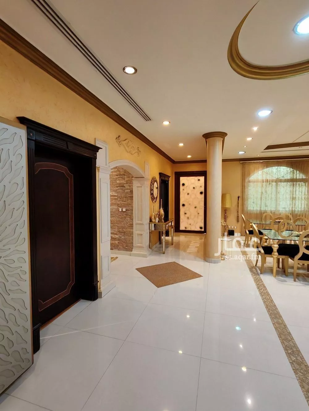 5 bedroom villa in Al Rabie 7