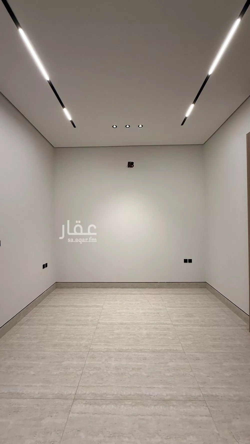 فيلا 6 غرف في المهدية 5