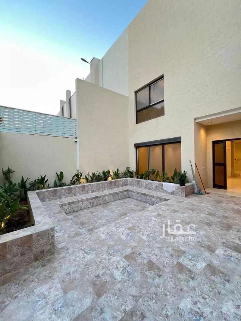 4 bedroom villa in Al Qairawan 6