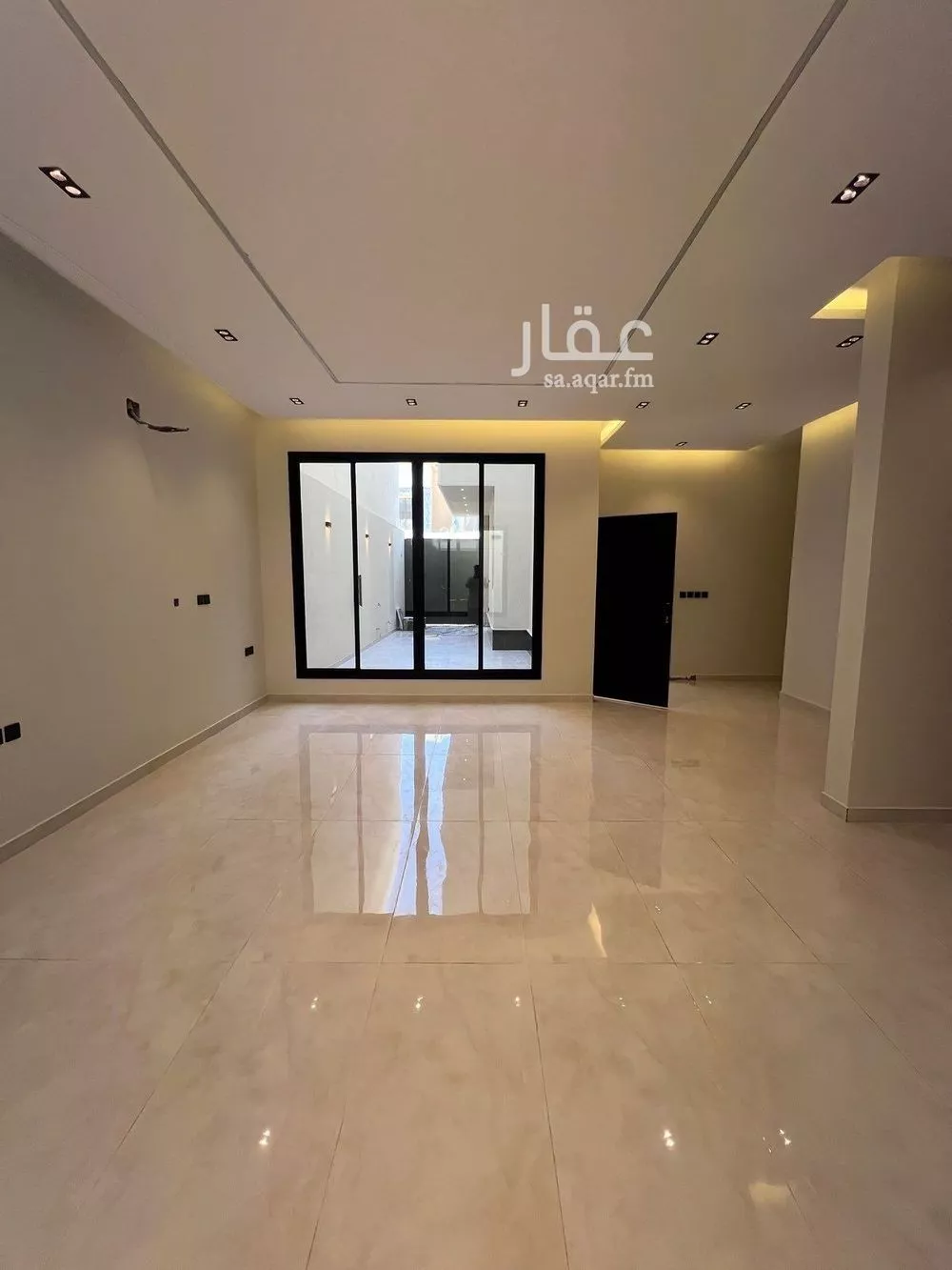 6 bedroom villa in Al Mahdiyyah 12