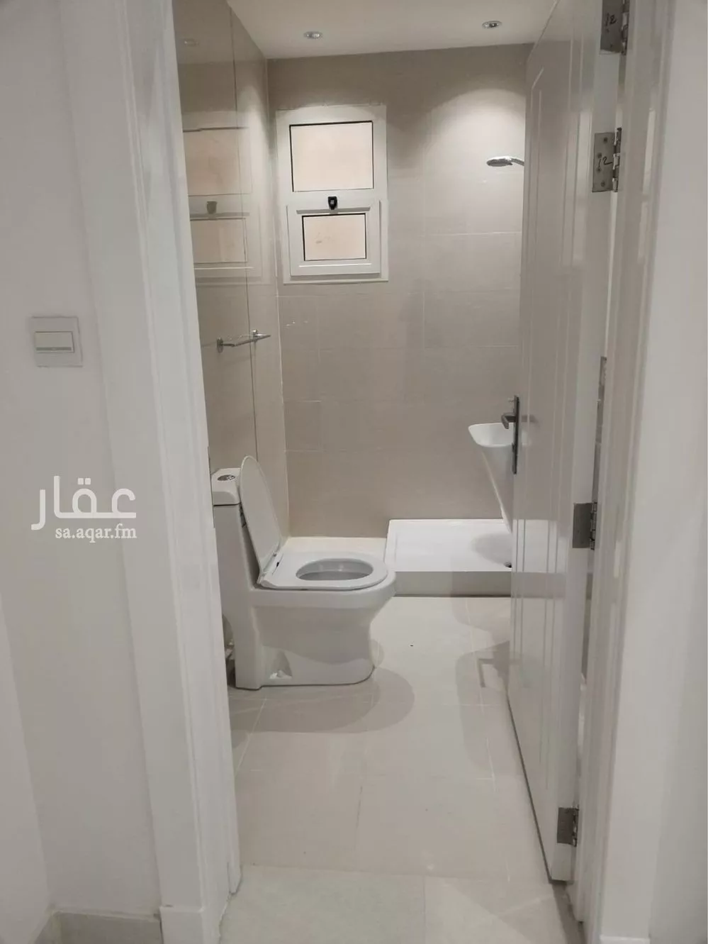 فيلا 5 غرف في العارض 22