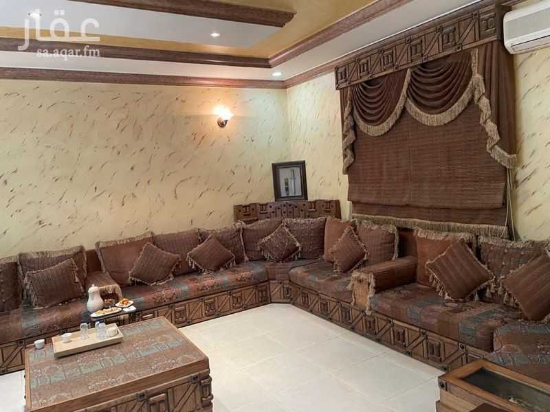 5 bedroom villa in An Nafal, Riyadh 9