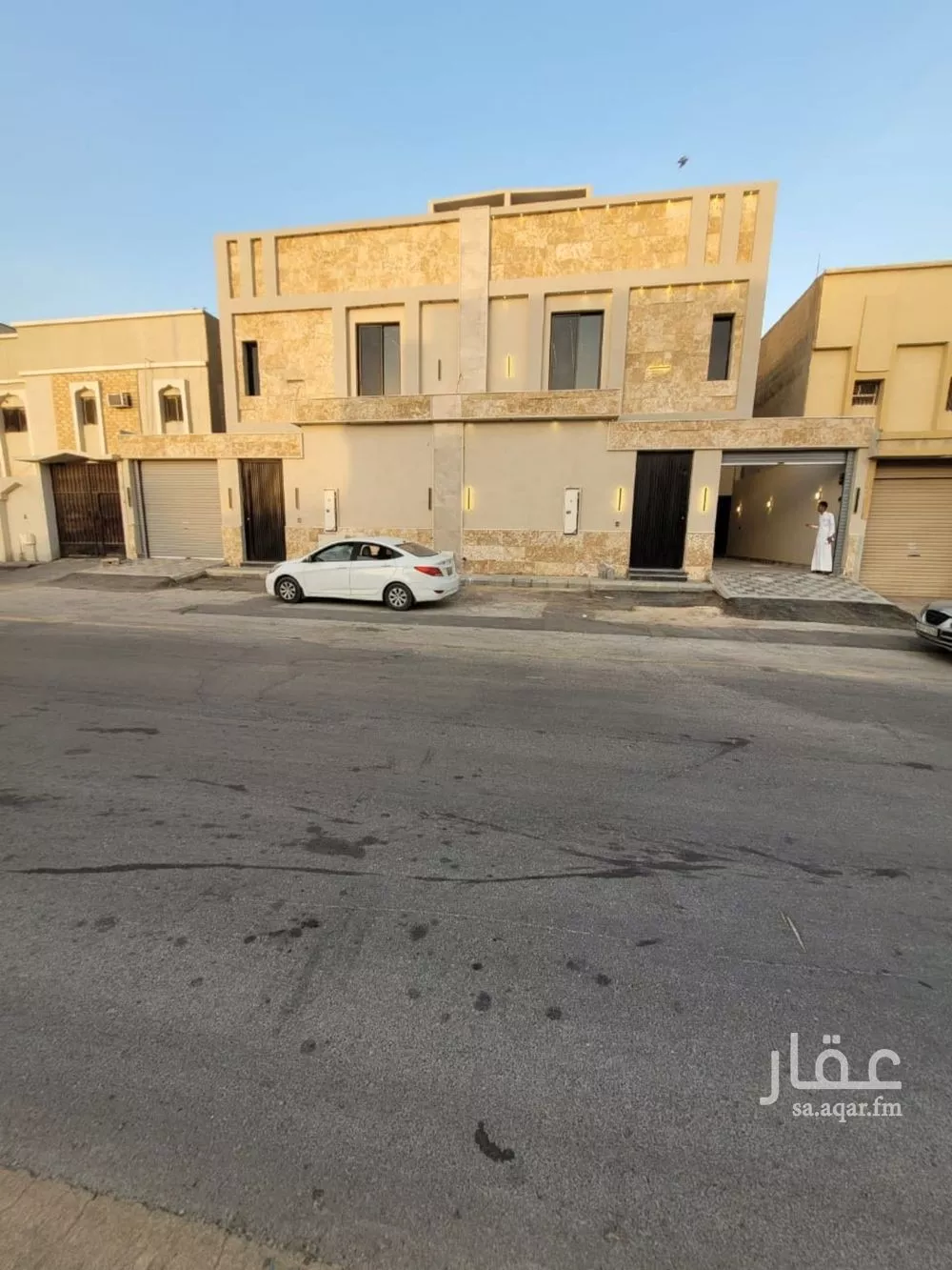 فيلا 5 غرف في طويق 20
