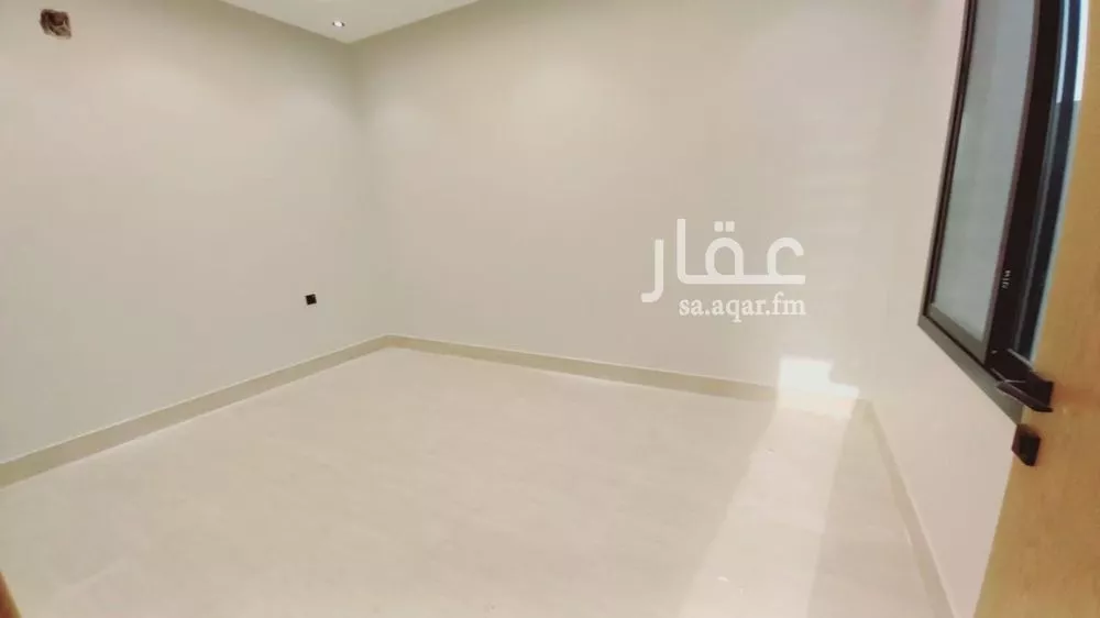 فيلا 5 غرف في طويق 25