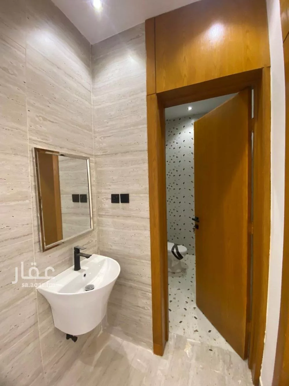 5 bedroom villa in Okaz 18