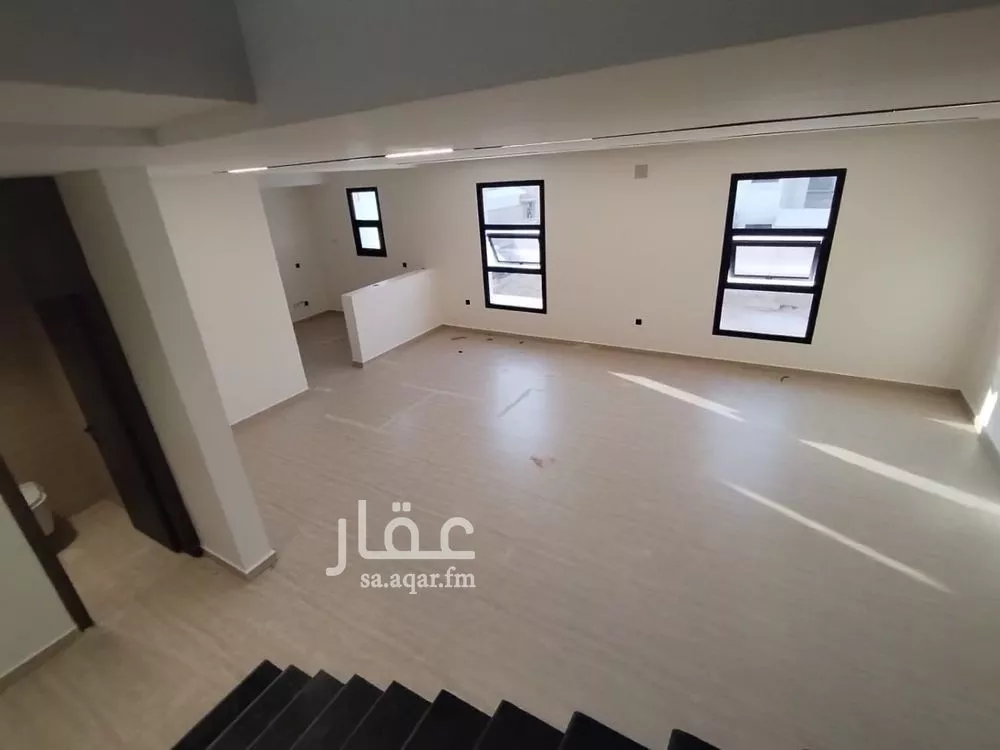 5 bedroom villa in As Suwaidi Al Gharabi 6