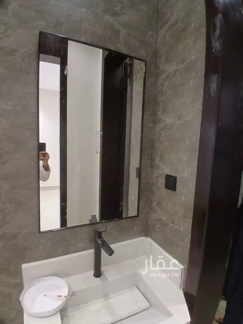 فيلا 5 غرف في العريجاء الغربية 23