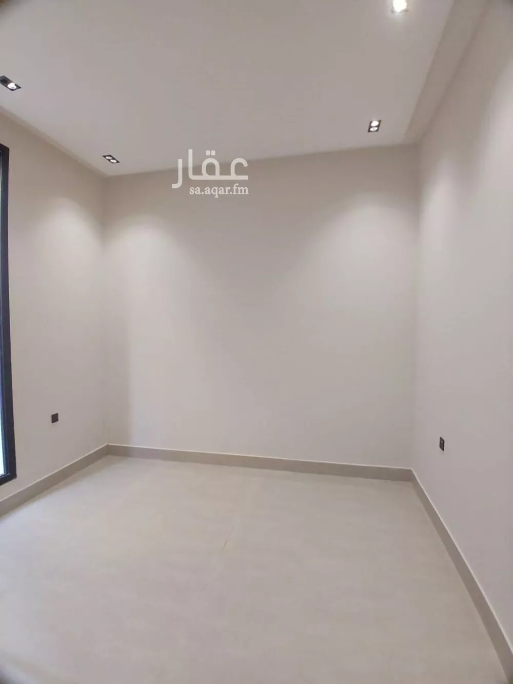 فيلا 5 غرف في العريجاء الغربية 5