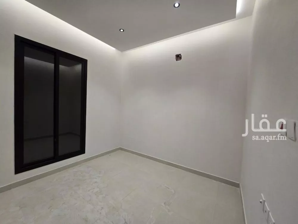 5 bedroom villa in Okaz 18