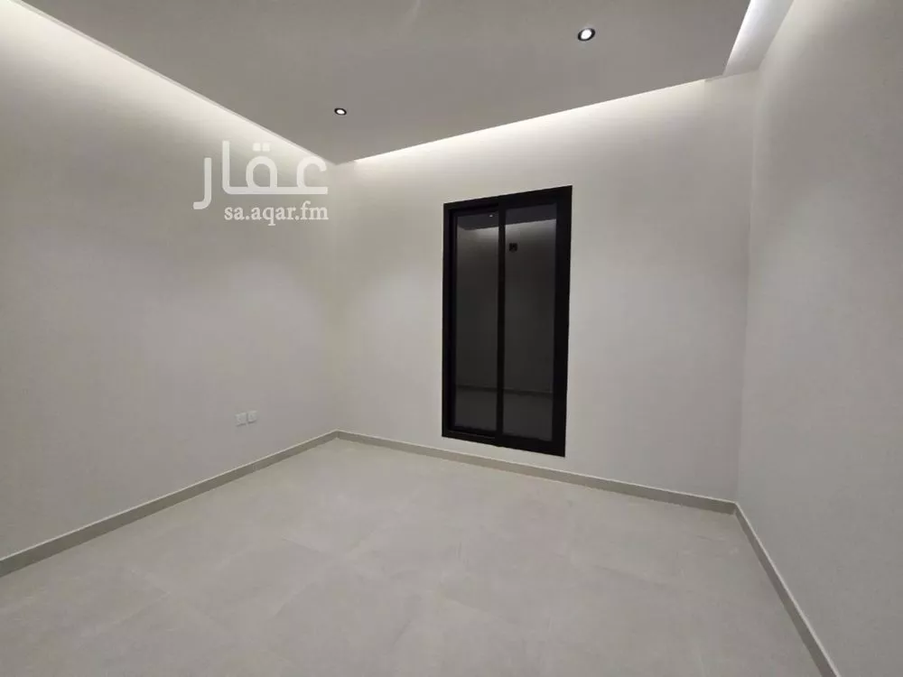 5 bedroom villa in Okaz 7