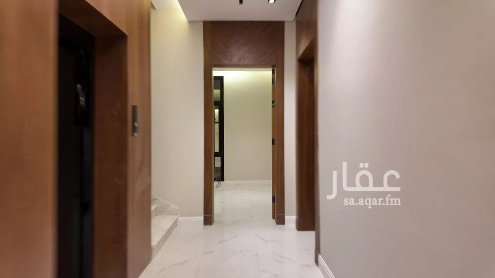 7 bedroom villa in Al Malaz 14