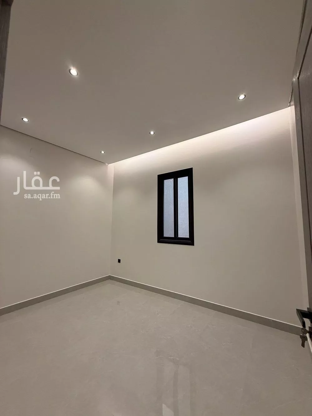 8 bedroom villa in Ash Sharq 13