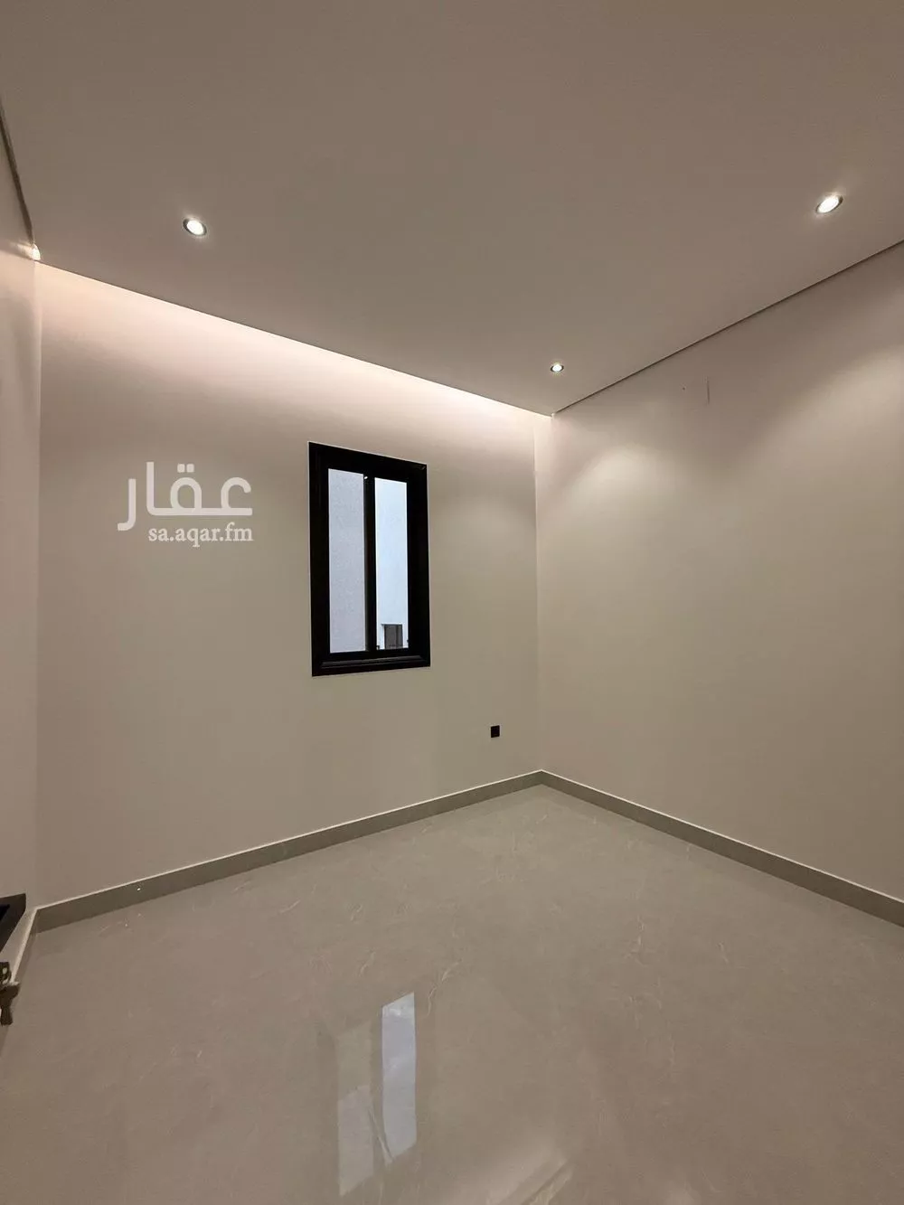 8 bedroom villa in Ash Sharq 15