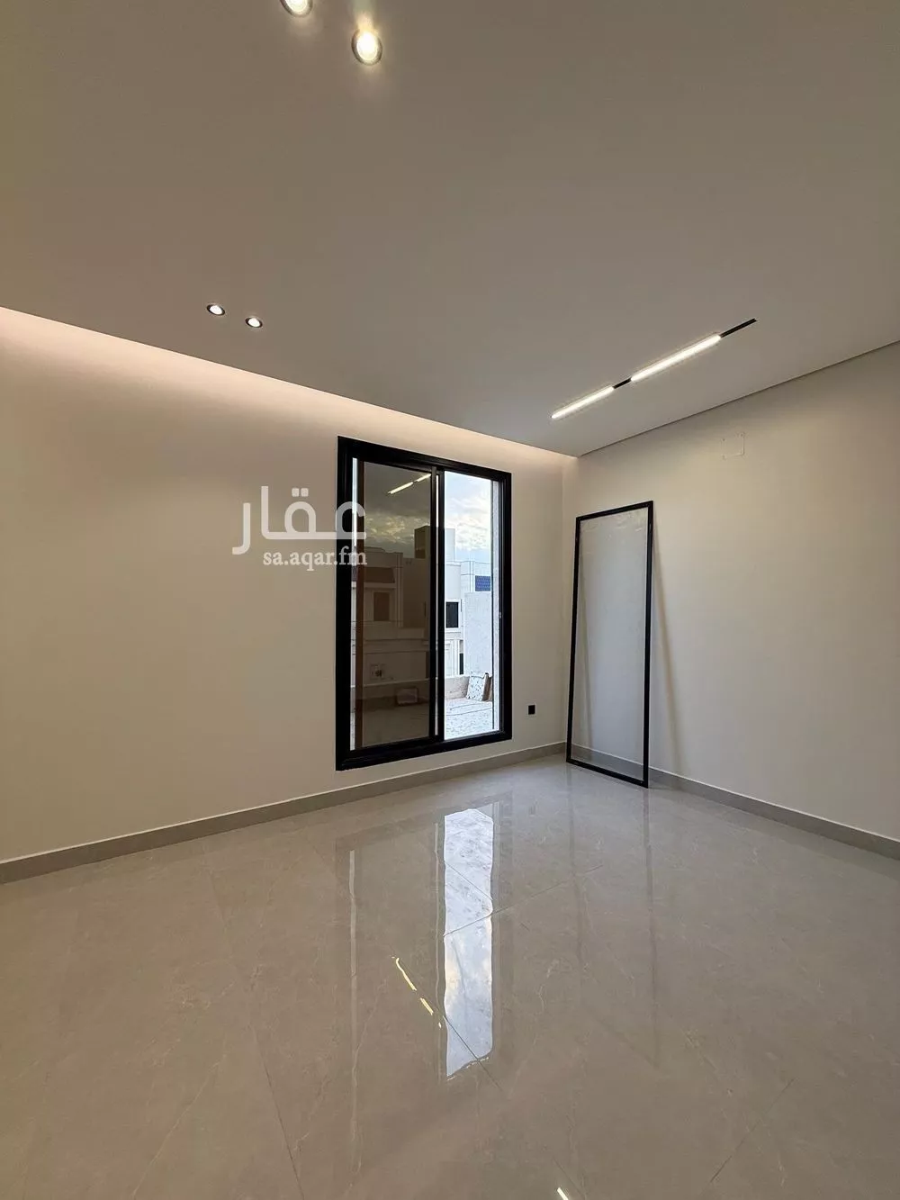 8 bedroom villa in Ash Sharq 16