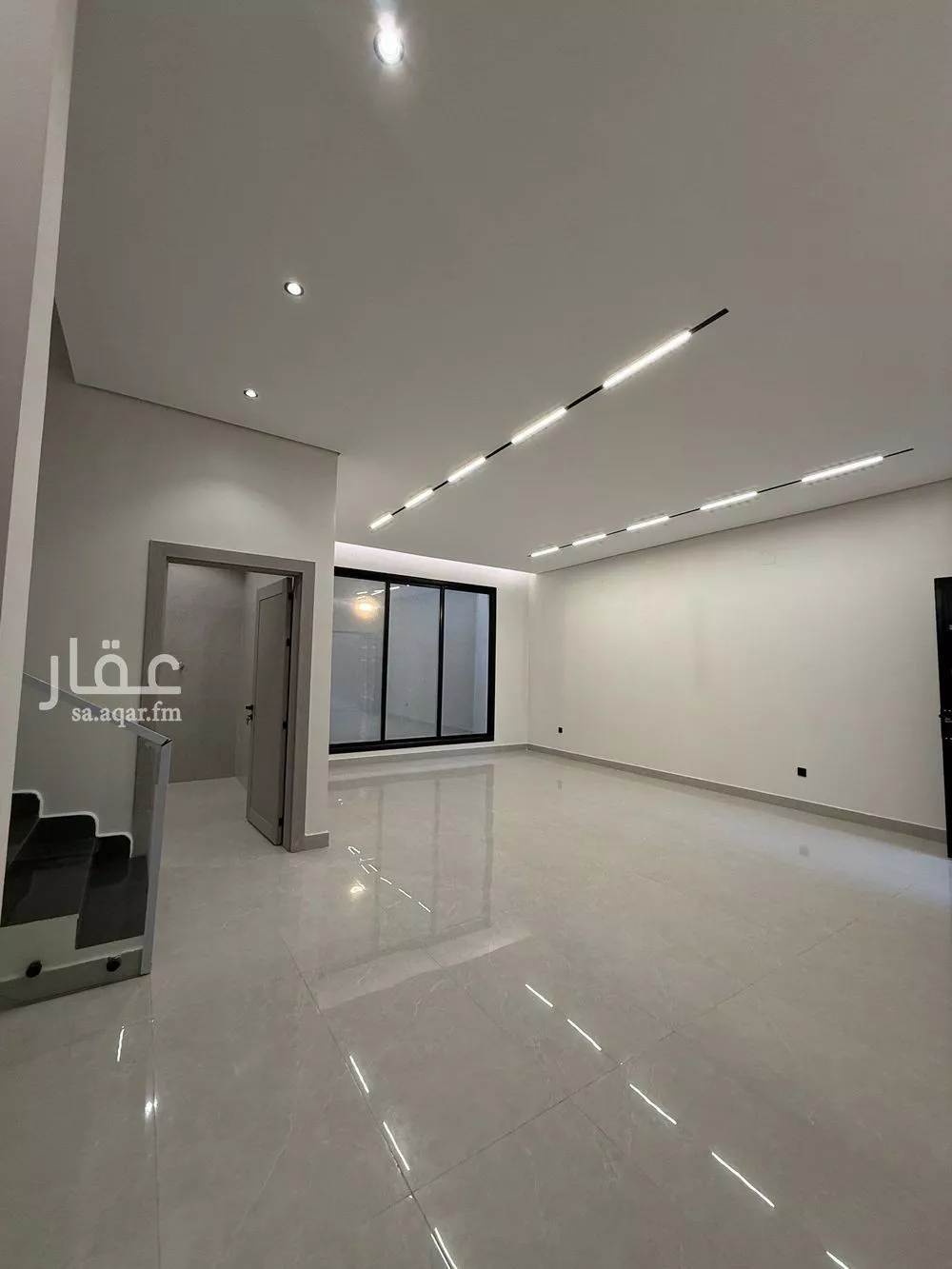 8 bedroom villa in Ash Sharq 6