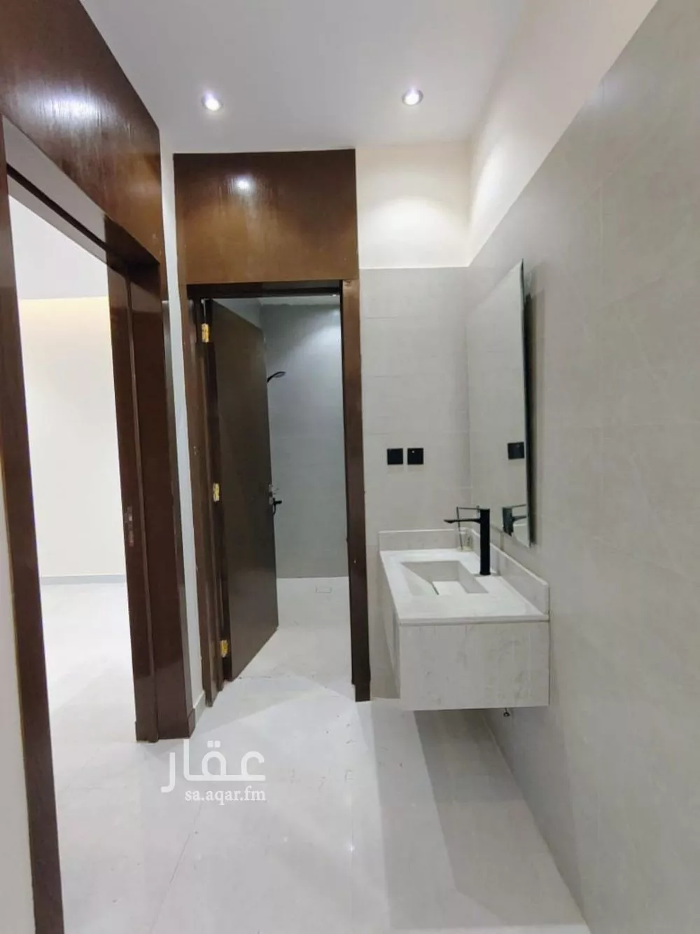 7 bedroom villa in Okaz 8