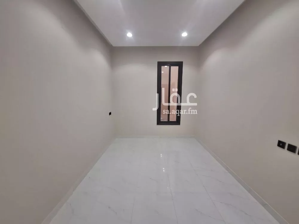 7 bedroom villa in Dhahrat Laban 7