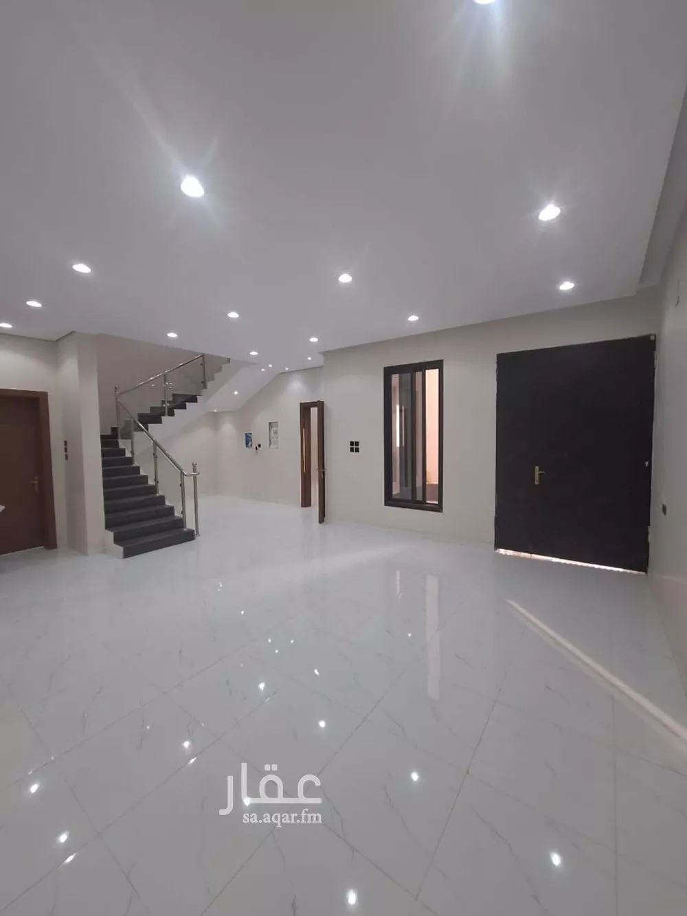 7 bedroom villa in Dhahrat Laban 10