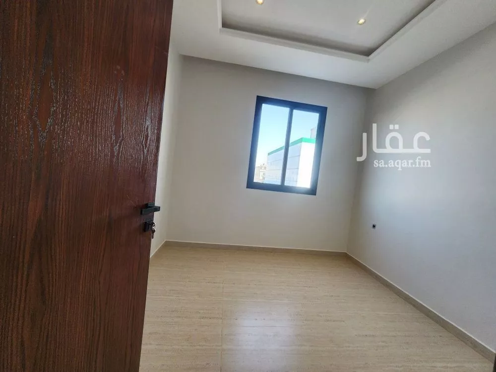 4 bedroom villa in Al Zahrah 15