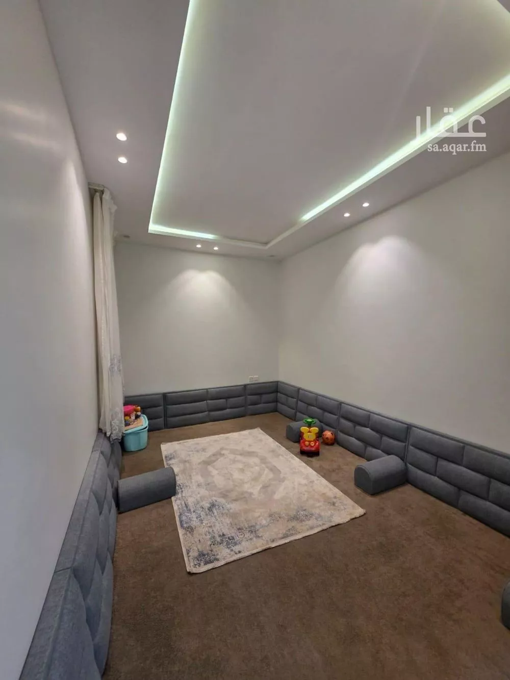 5 bedroom villa in Al Munsiyah 11