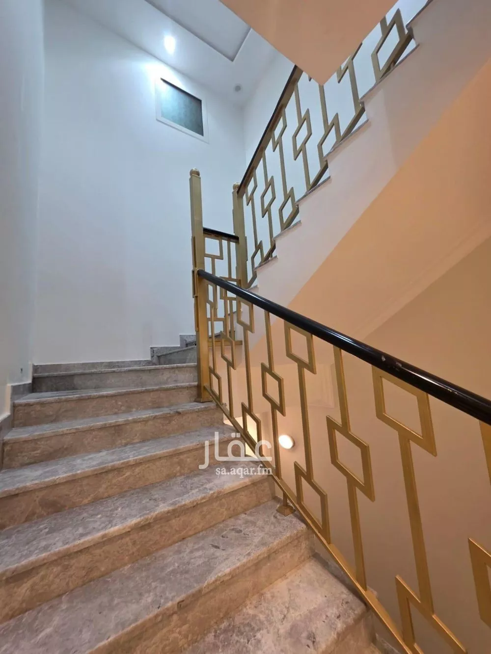 5 bedroom villa in Al Munsiyah 5