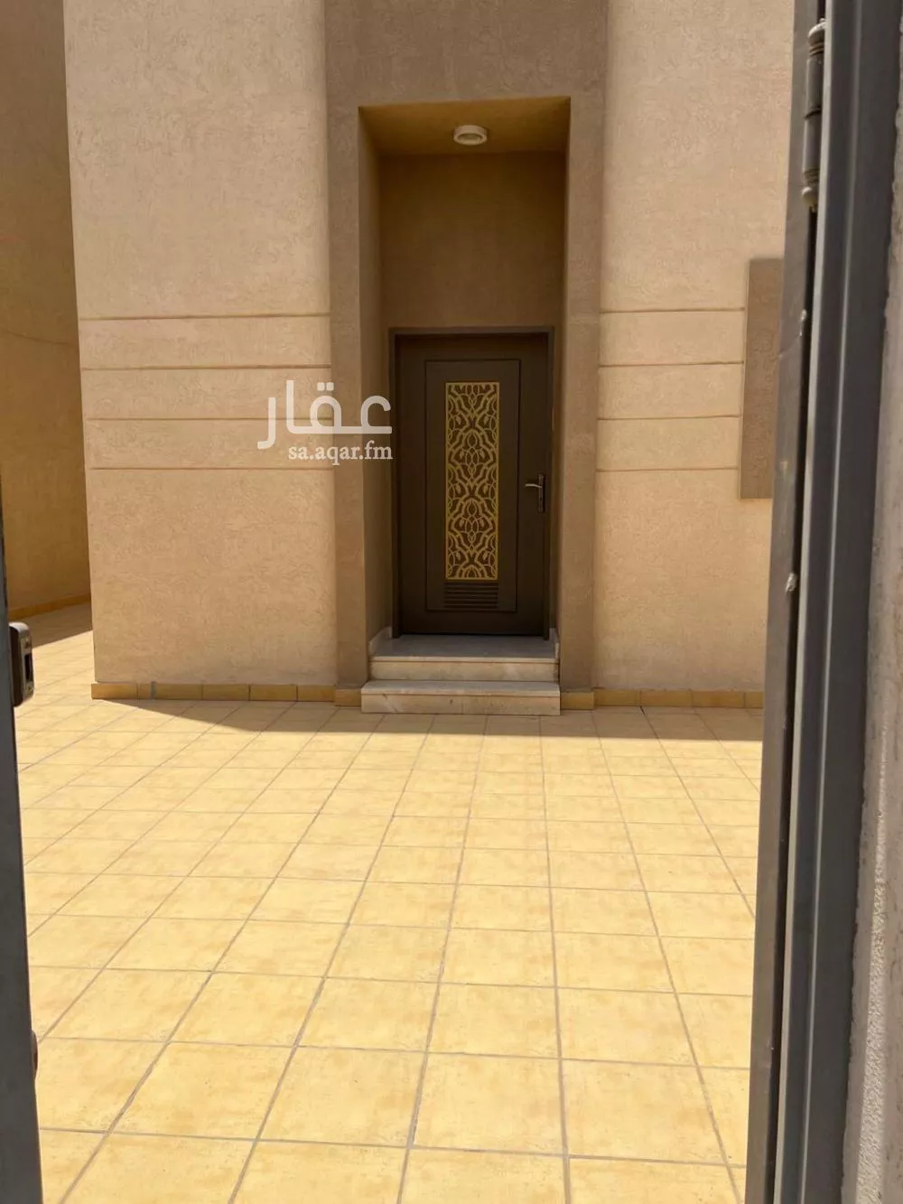 4 bedroom villa in Al Janadriyah 2