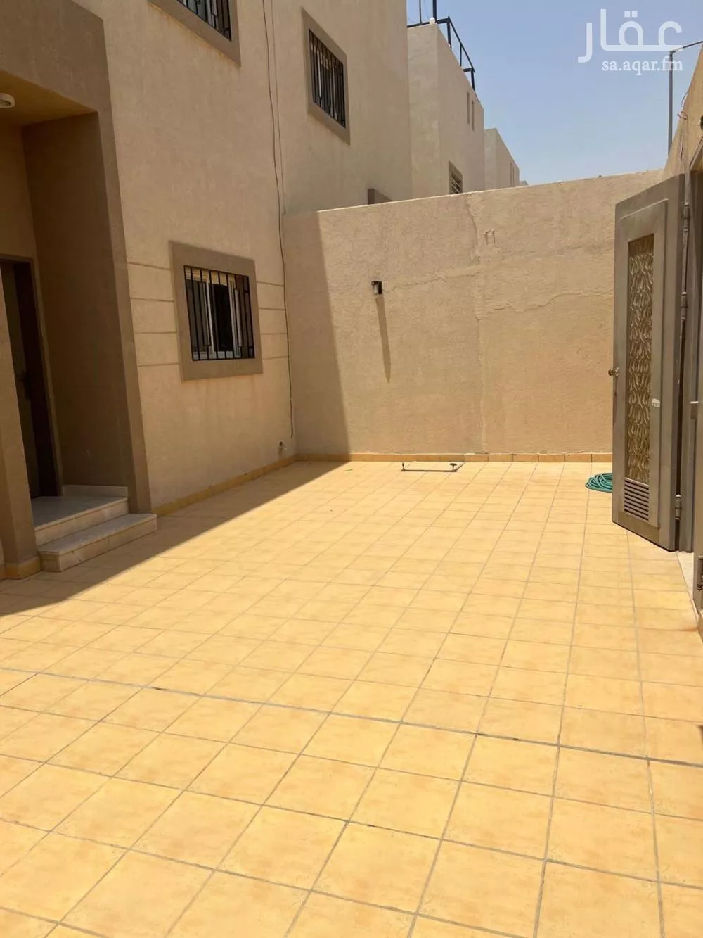 4 bedroom villa in Al Janadriyah 3
