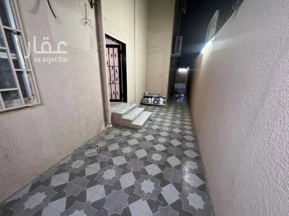 7 bedroom villa in King Fahd 9