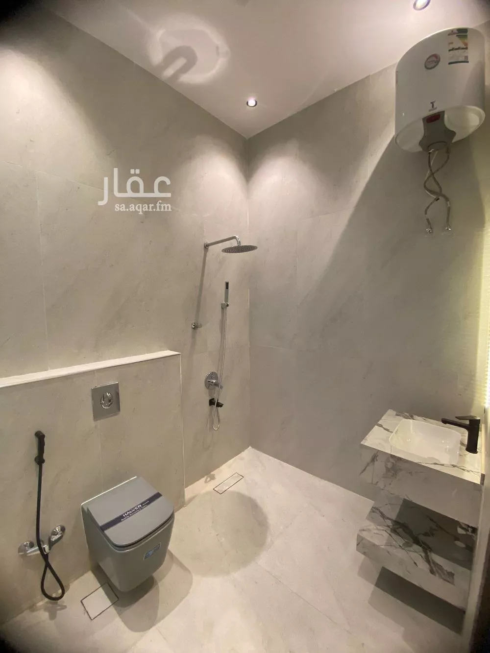7 bedroom villa in Ash Sharq 28