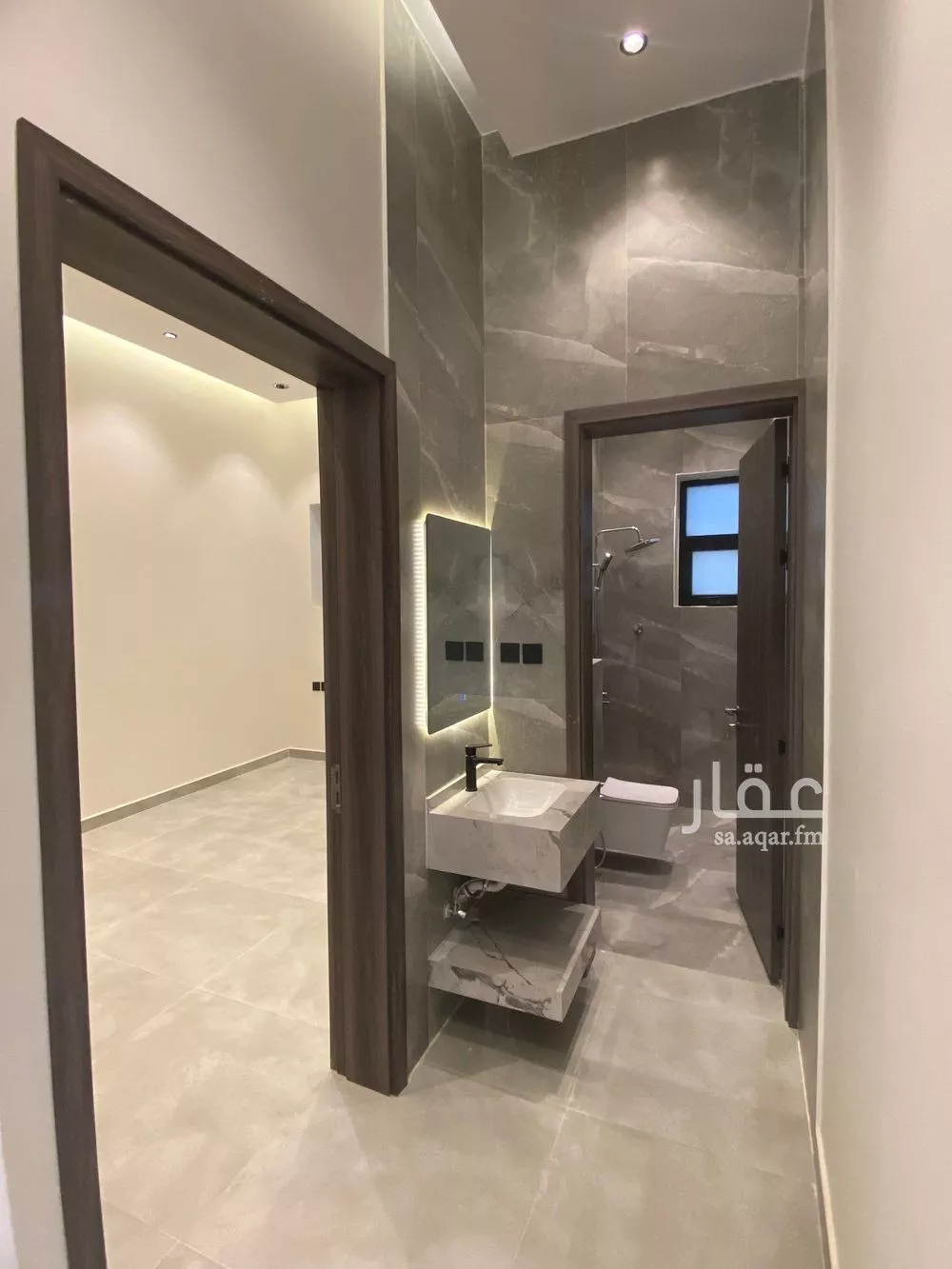 7 bedroom villa in Ash Sharq 8