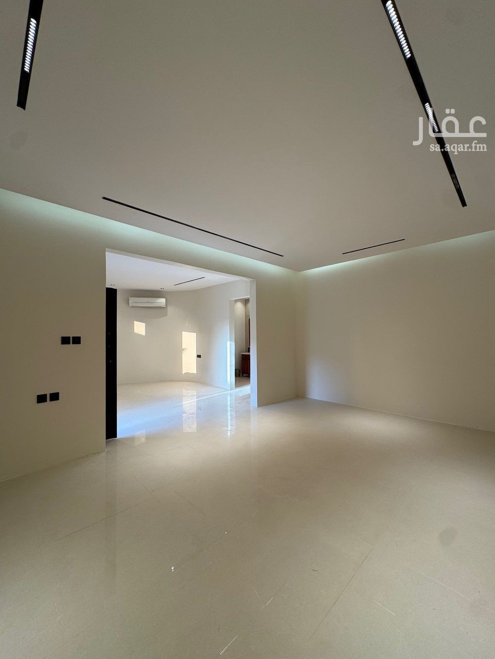 5 bedroom villa in Ishbiliyah, Riyadh 8