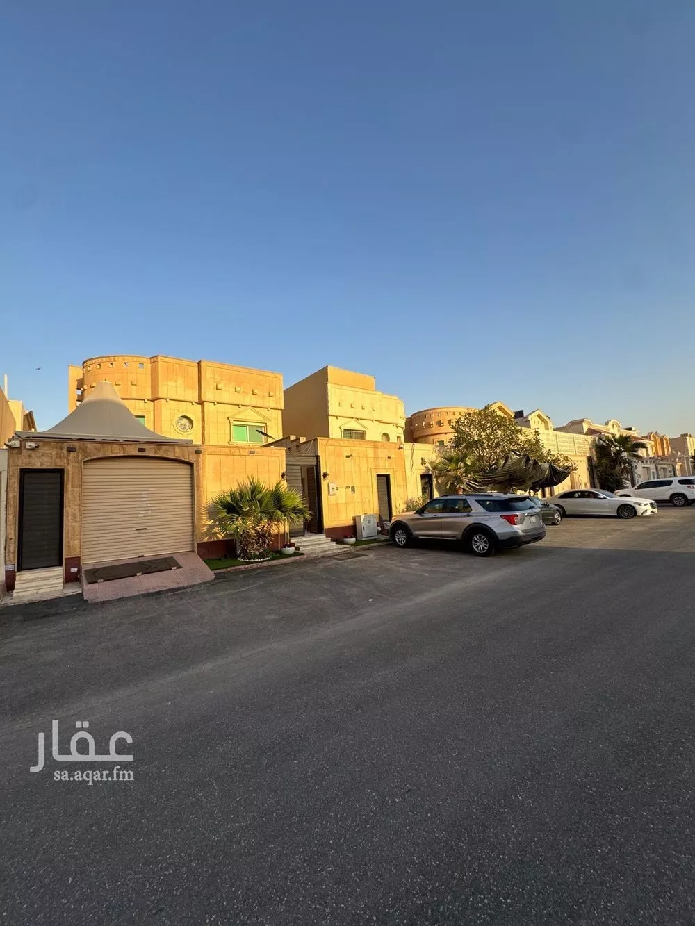 5 bedroom villa in Ishbiliyah 3
