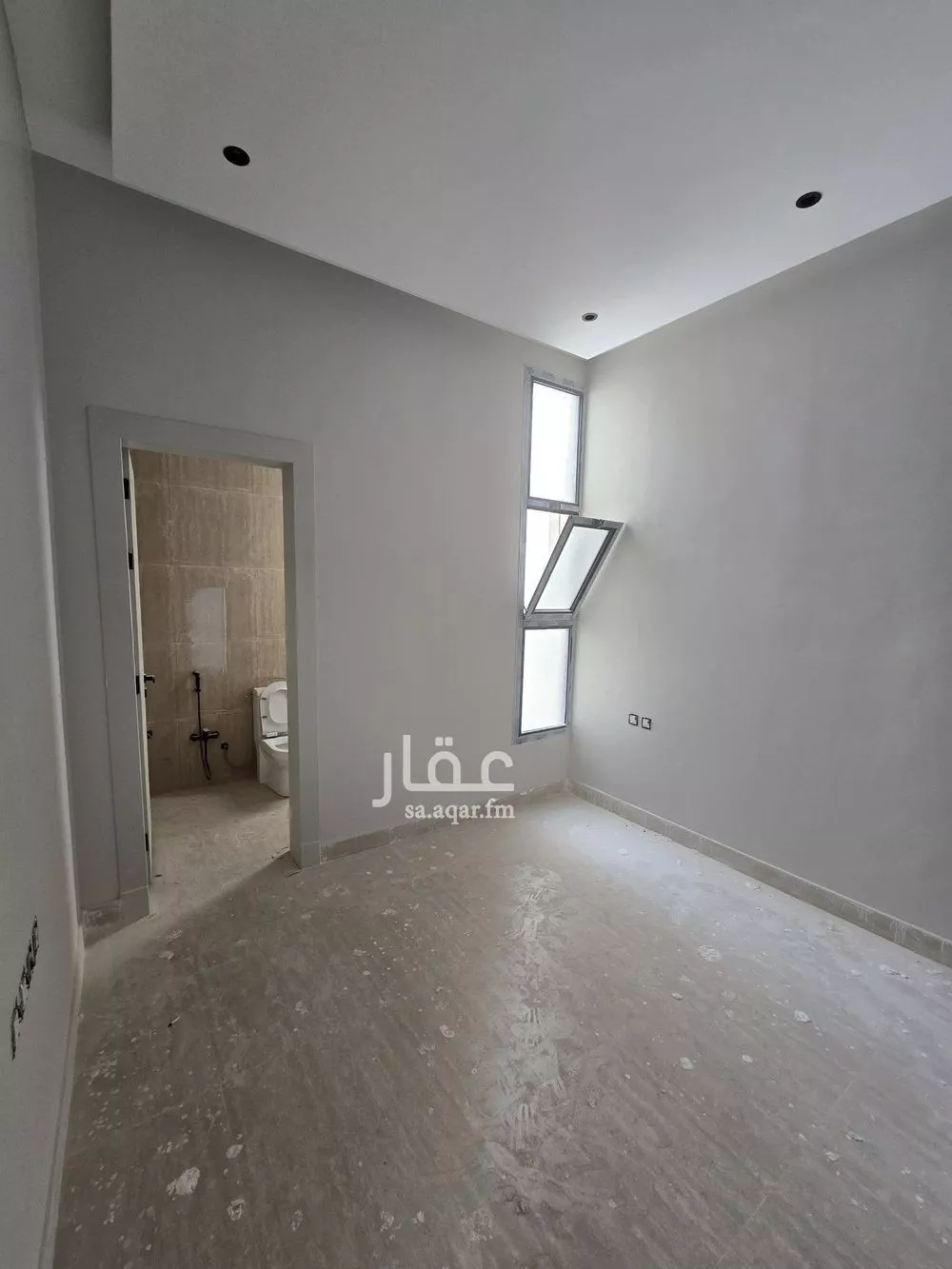 4 bedroom villa in King Faisal 6