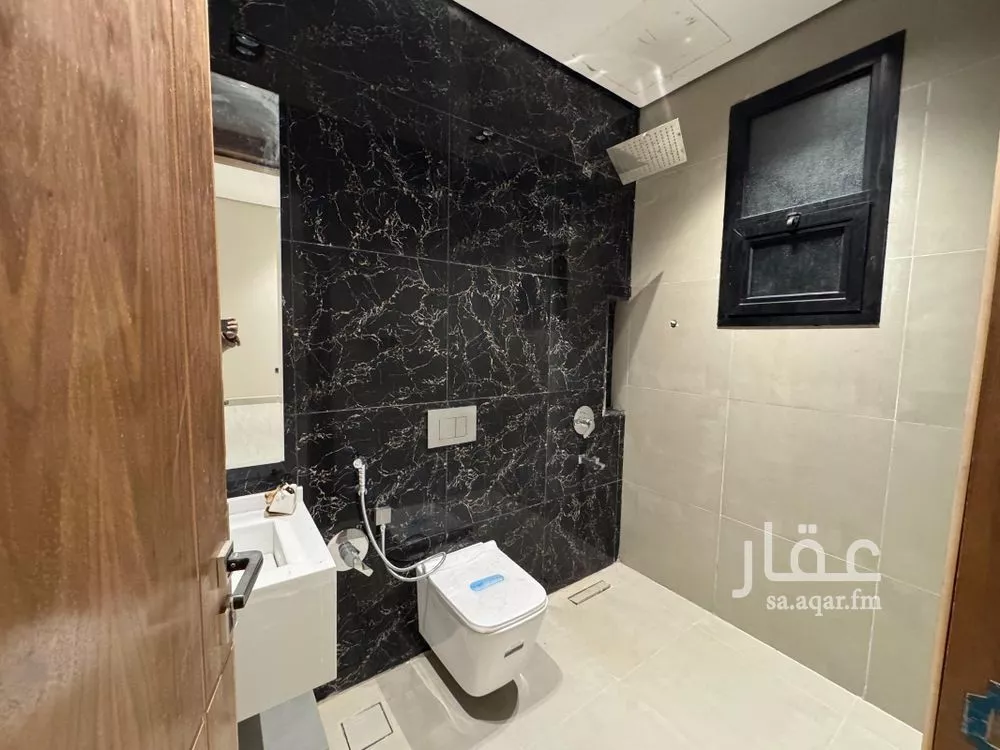 5 bedroom villa in Al Rimal 17