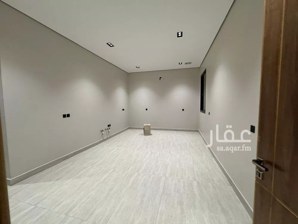 5 bedroom villa in Al Rimal 20