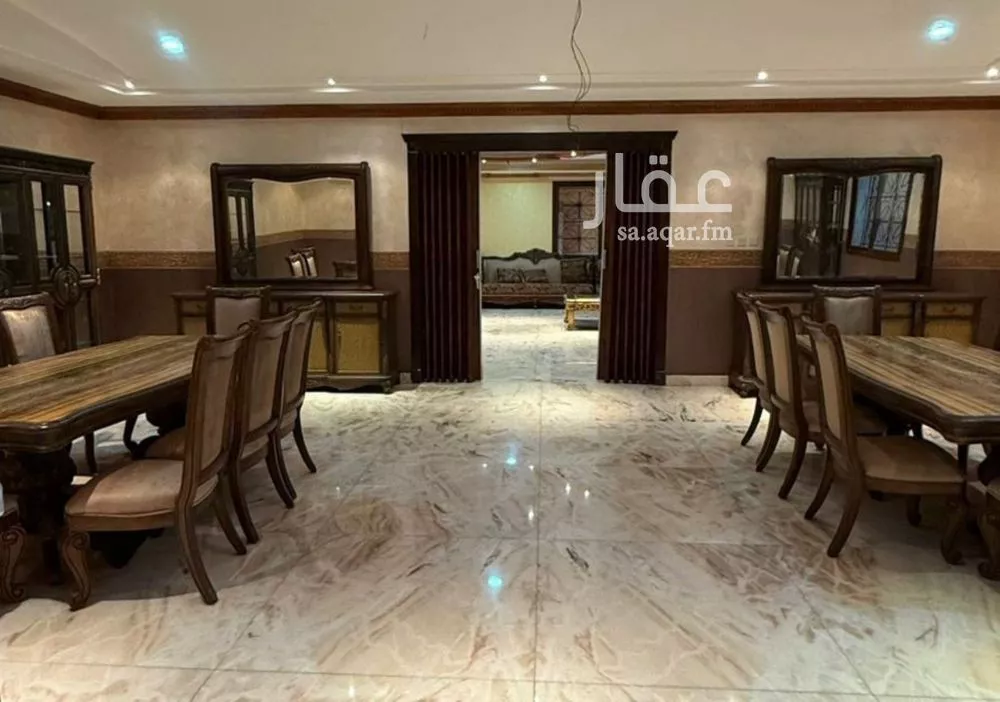 25 bedroom villa in Al Sahafah 2